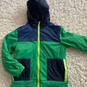 Excellent condition Gymboree raincoat wind breaker size M 7/8 boys